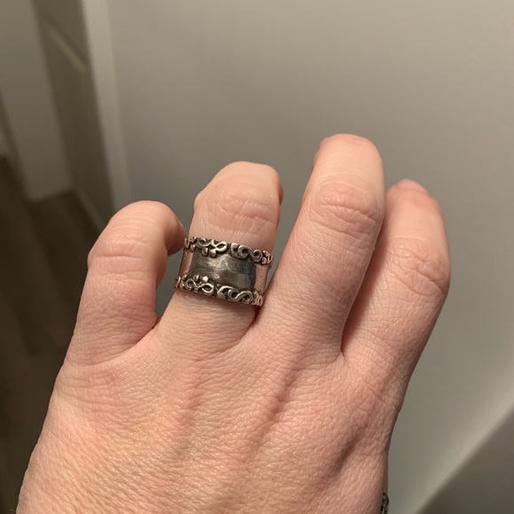 Sterling Silver Infinity Band Ring Thick 8 - Picture 5 of 6